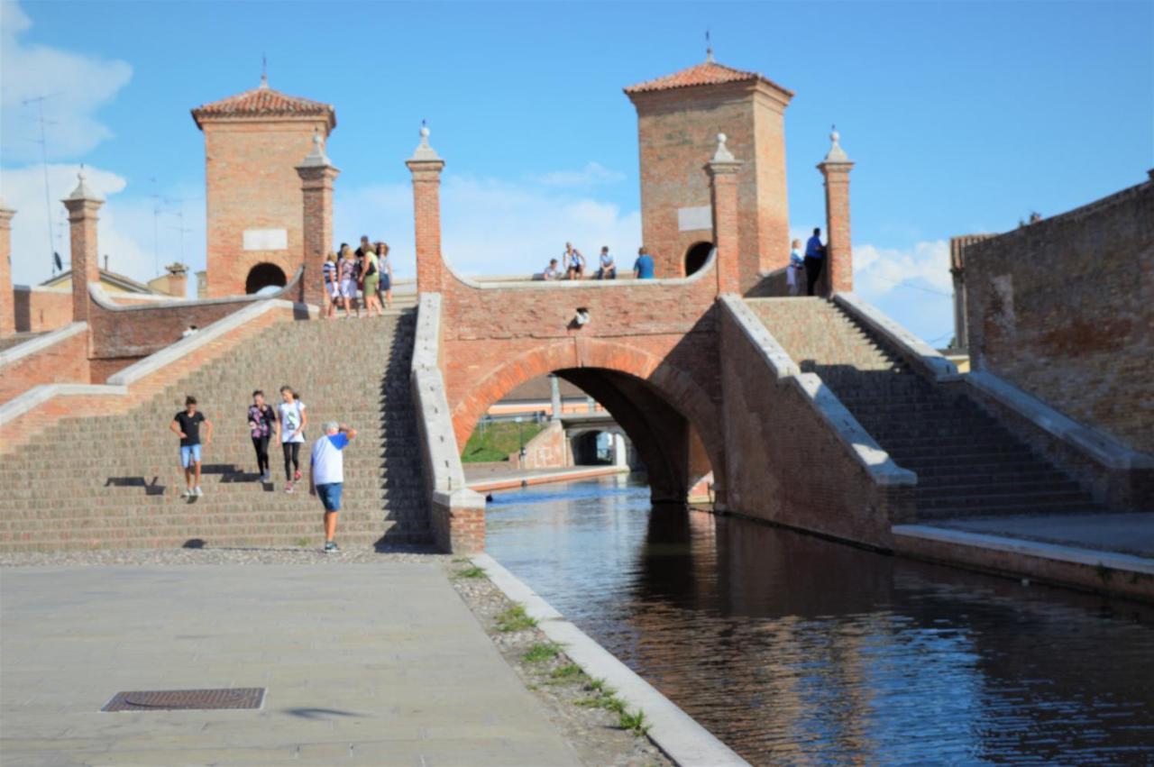 Porta Del Carmine Bed & Breakfast Comacchio Bagian luar foto